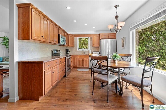 Building Photo - 3157 Grist Mill Rd
