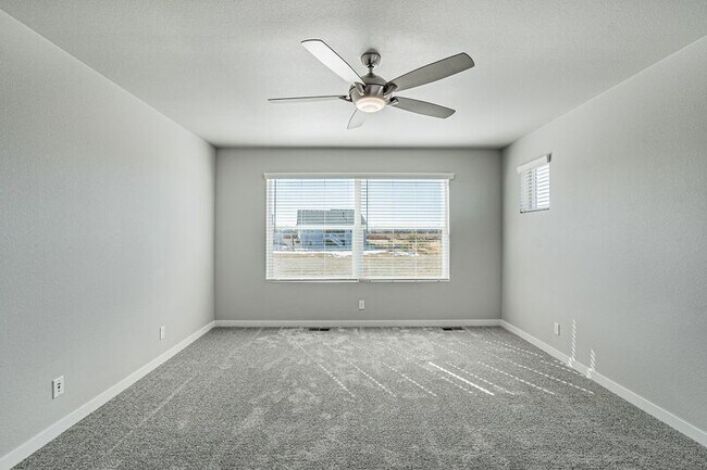 Building Photo - 5720 Slate River Pl