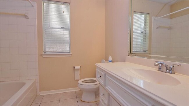Building Photo - 1443 Grand Falls Dr