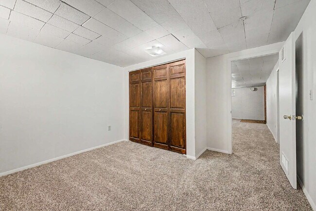 Building Photo - 2519 Danbury Dr