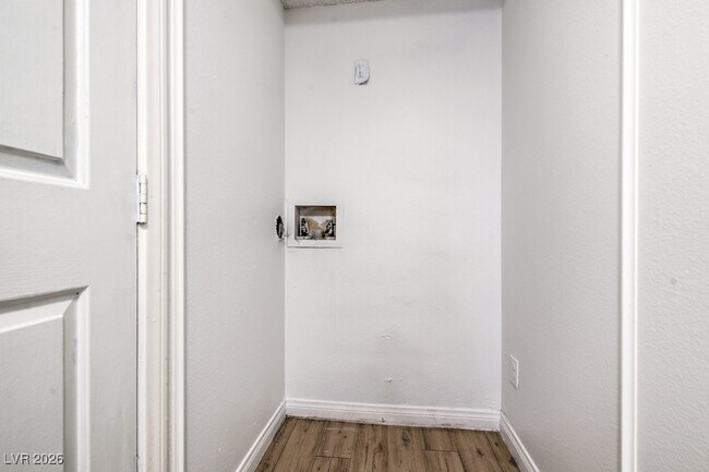 Building Photo - 3823 S Maryland Pkwy