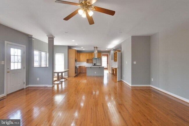 Building Photo - 15309 Lions Den Rd