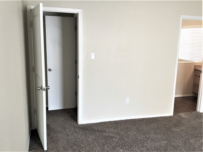 Building Photo - 6201 Capriccio Rd NW