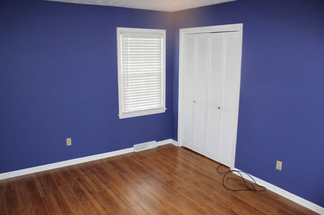 Building Photo - Southern Hills Duplex