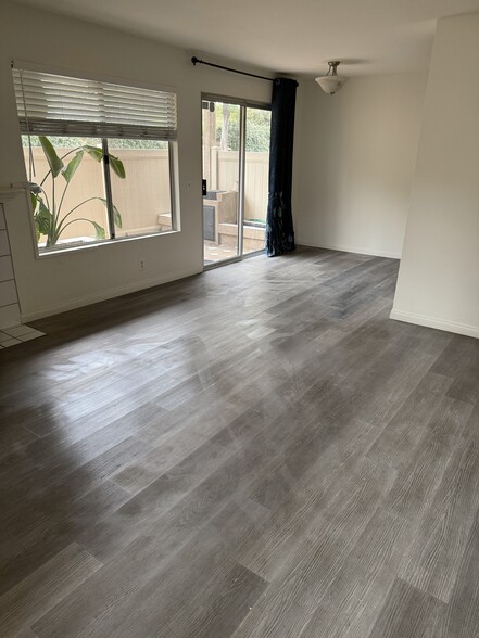 Building Photo - 11586 Fury Ln