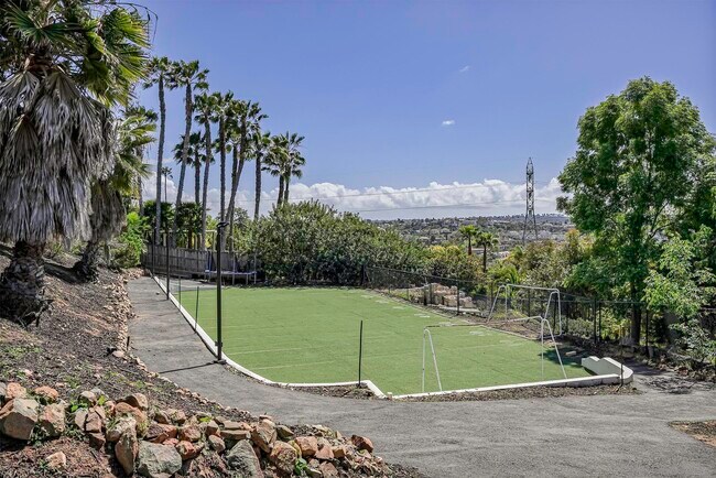 Building Photo - 7335 El Fuerte St