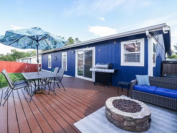 Building Photo - 1465 W 78th Cir