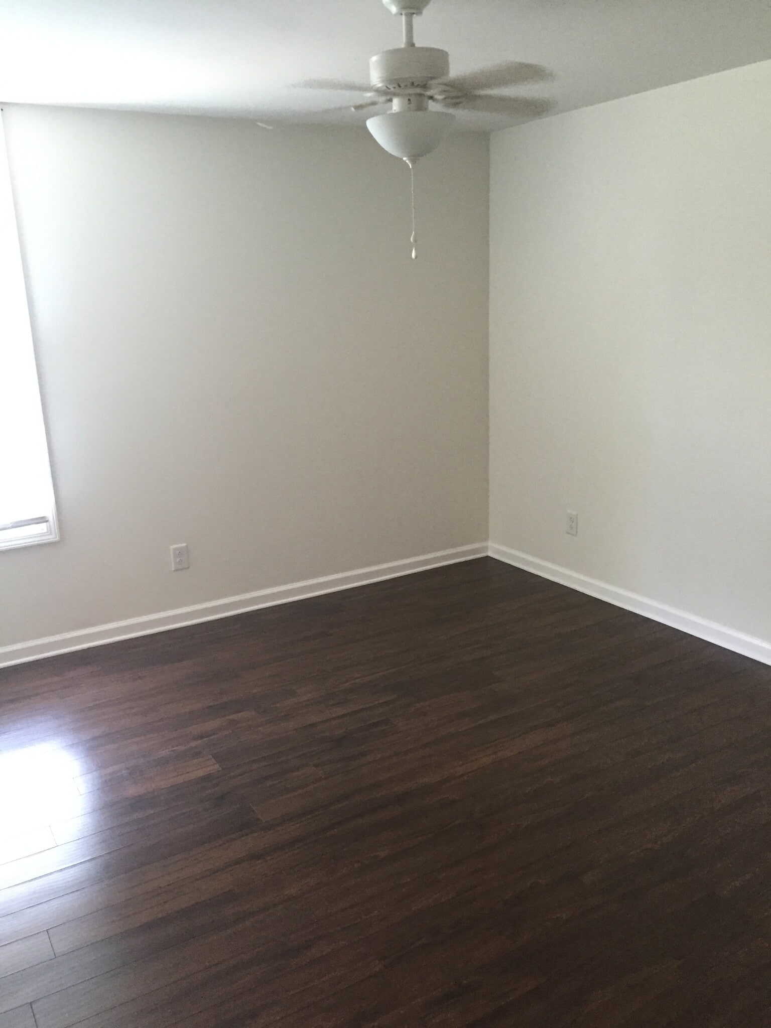 Building Photo - 3831 W End Ave