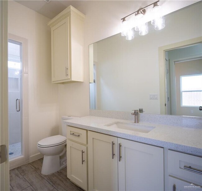 Building Photo - 15 Briggs Rd