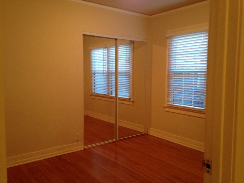 Building Photo - 1803 Orchard Ave