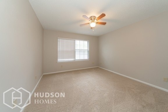 Building Photo - NOW AVAILABLE! 14831 WINDING CREEK C, TAMP...