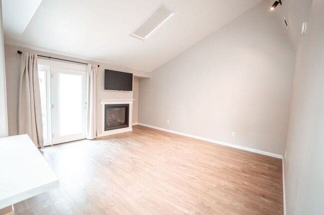 Building Photo - Single Family Home In McKinleyville!
