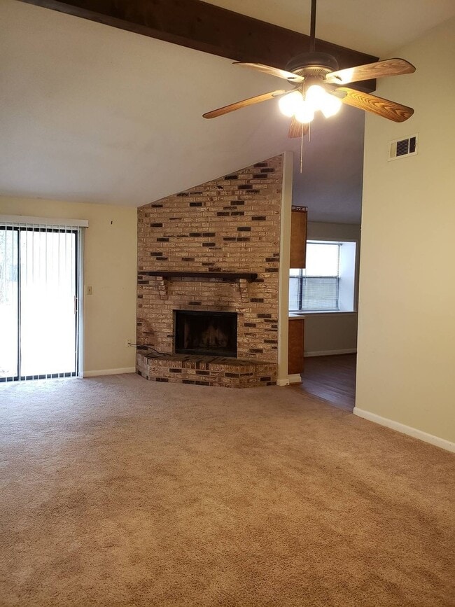 Building Photo - 3-Bedroom Home in Ocean Springs