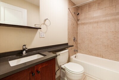 Building Photo - 555 W Arlington Pl