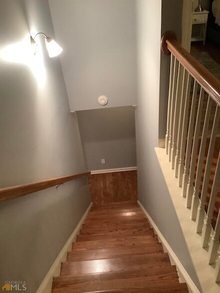 Building Photo - 1519 Creek Bend Ln NW