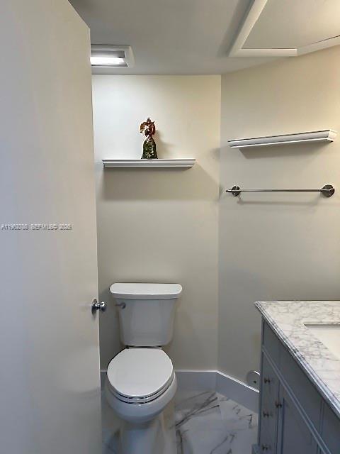 Building Photo - 2811 N Oakland Forest Dr