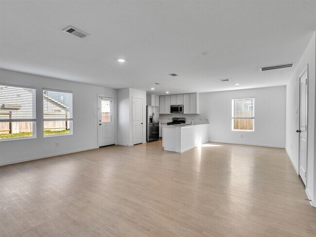 Building Photo - 12406 Lady Slipper Rd