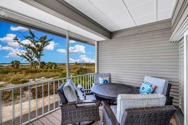 Building Photo - 7 Seawatch Dr