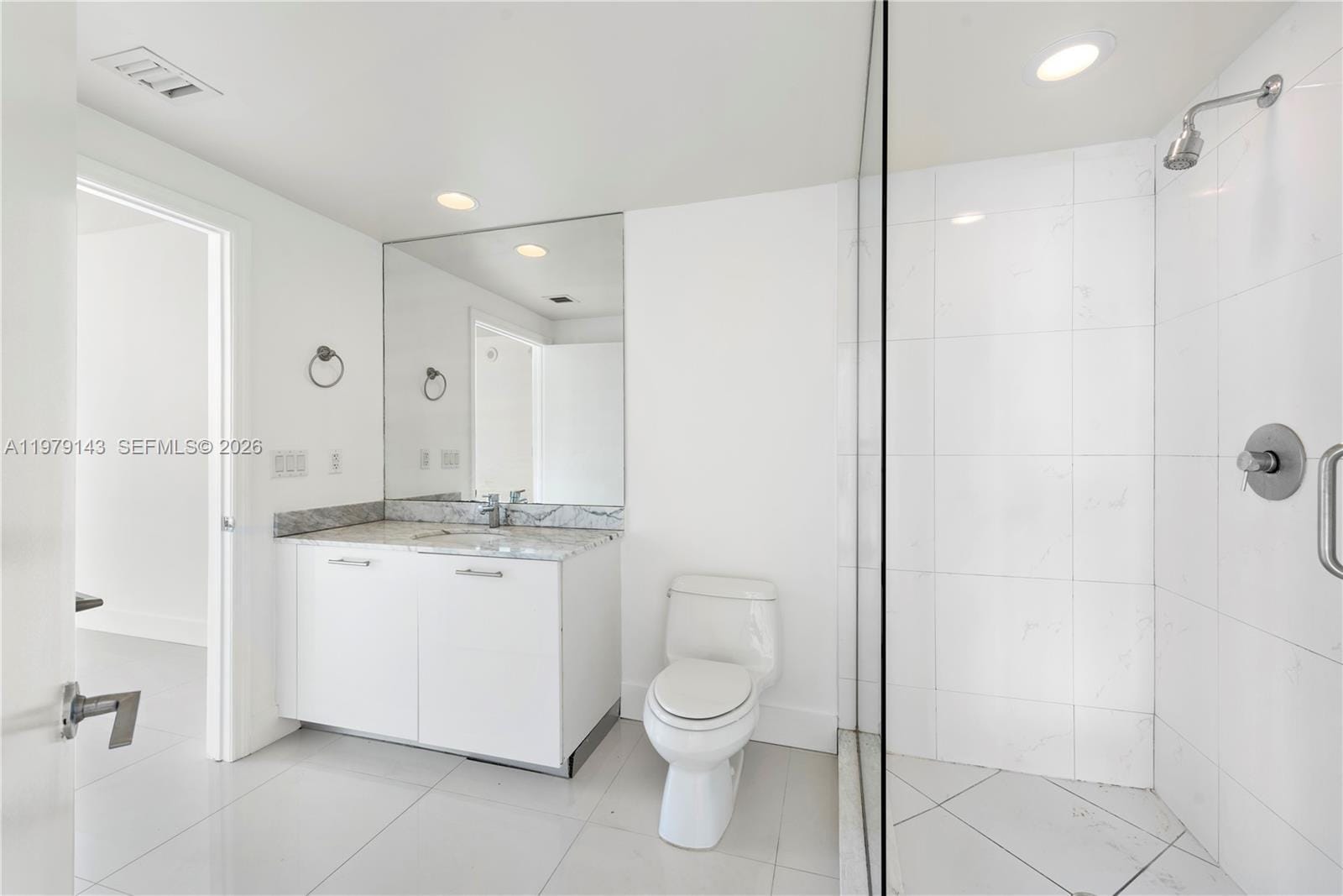 Building Photo - 500 Brickell Ave