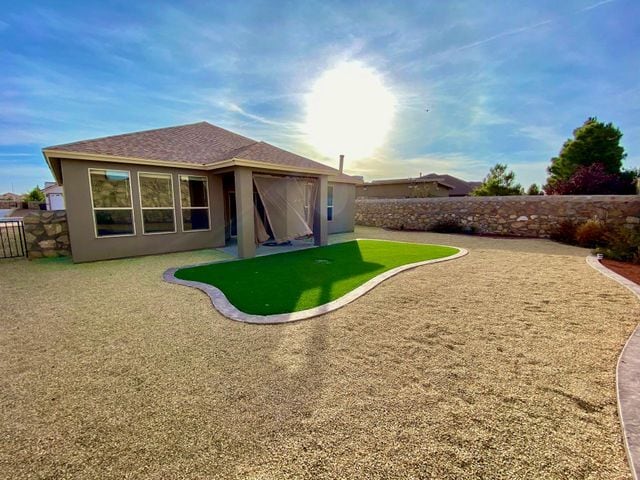 Building Photo - 14277 Desert Sky Dr