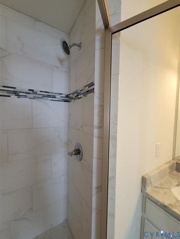 Building Photo - 7386 Pebble Lake Dr