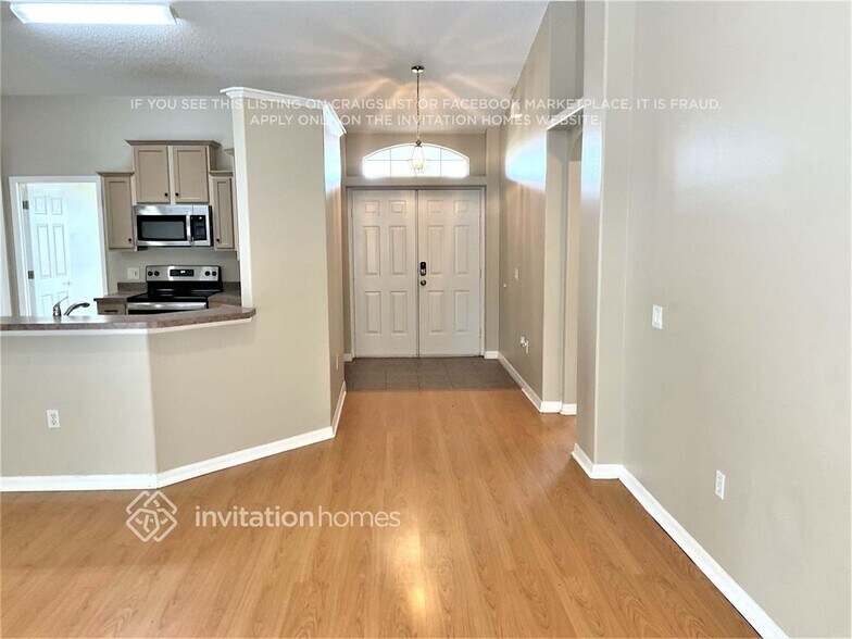 Building Photo - 317 Clermont Dr