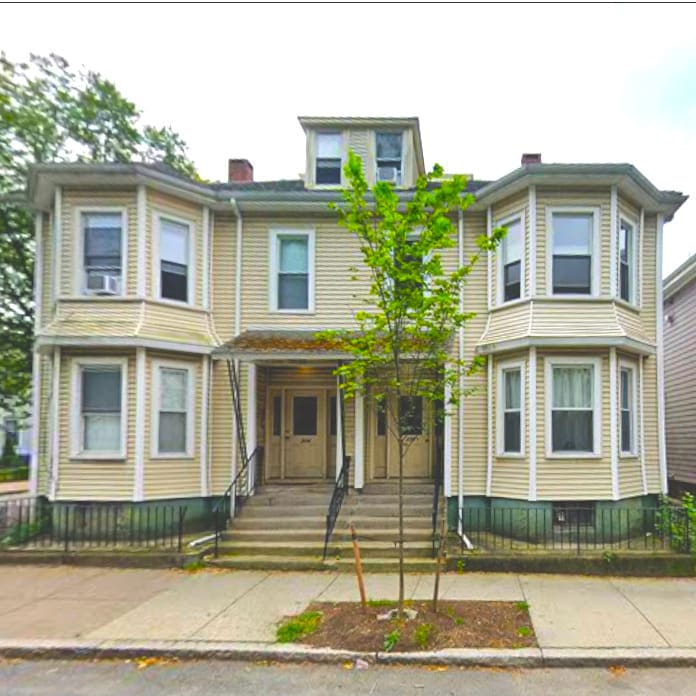 Building Photo - 216 Freeman St