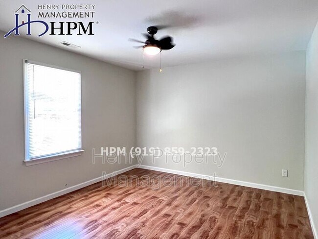 Building Photo - 4301 Ellinwood Dr