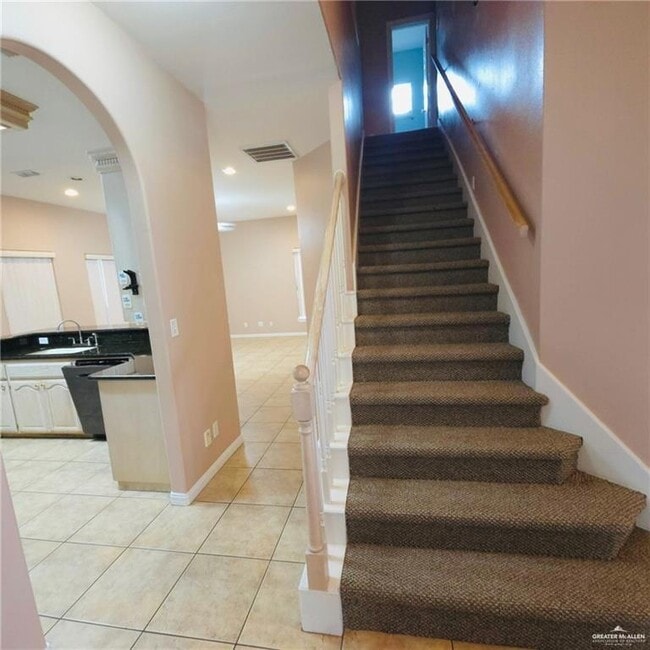 Building Photo - 34 Norma Dr