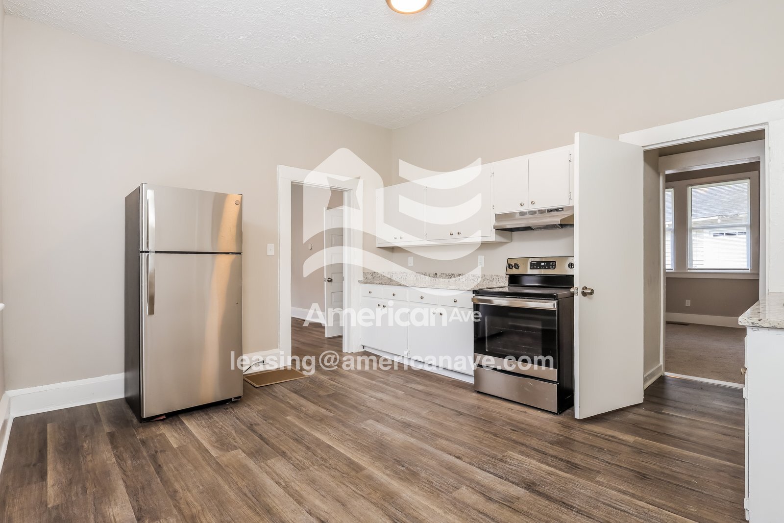 Building Photo - 2 Beechwood Heights