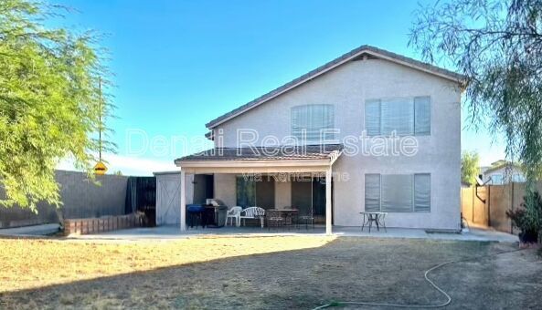 Building Photo - 18404 N 147th Dr