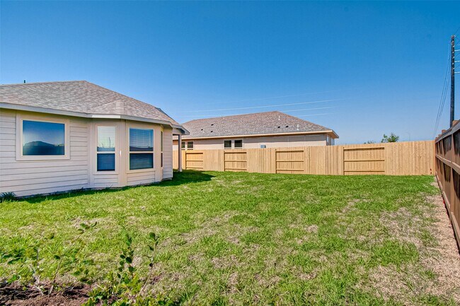 Building Photo - 8011 Colony Chase Ct