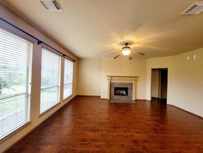 Building Photo - 23147 Enchanted Cactus Dr