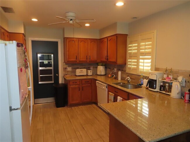 Building Photo - 28524 Twinbrook Ln