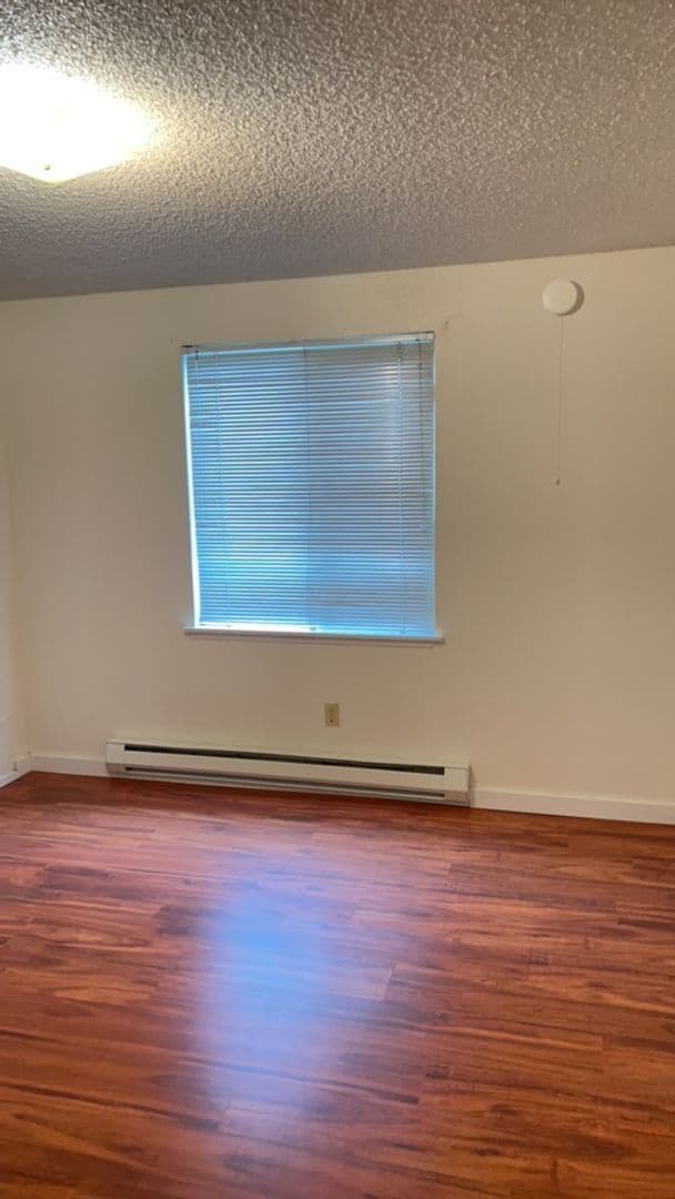 Building Photo - 1 Bd 1 Ba - Downtown Port Angeles Ground Floor Unit!!!