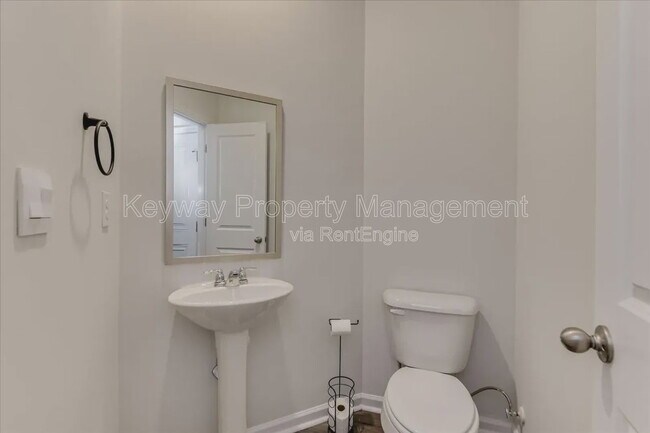 Building Photo - 930 Quaint Parish Cir