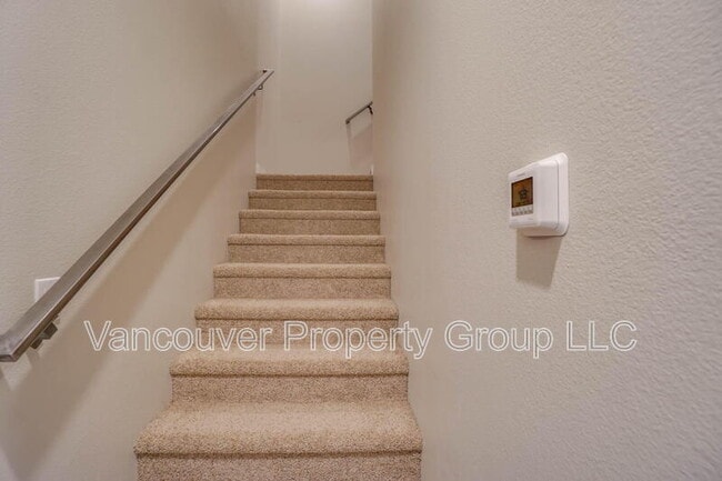 Building Photo - 4325 NE 87th St