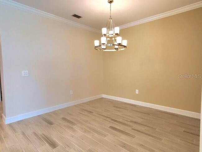 Building Photo - 16087 Ivy Rdg Ct