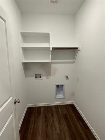Building Photo - 3700 Milkweed Rd