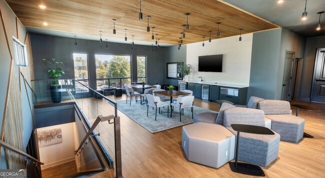 Building Photo - 2370 Sever Rd NW