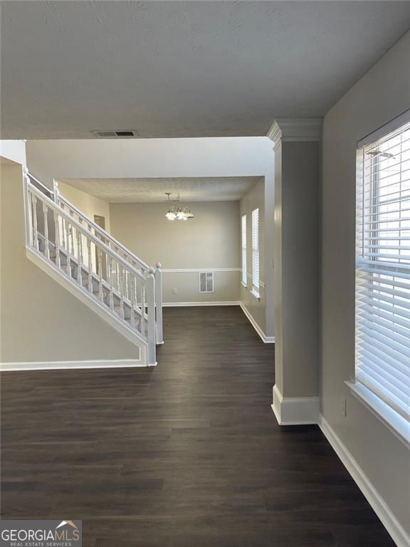 Building Photo - 700 Cannoli Ct