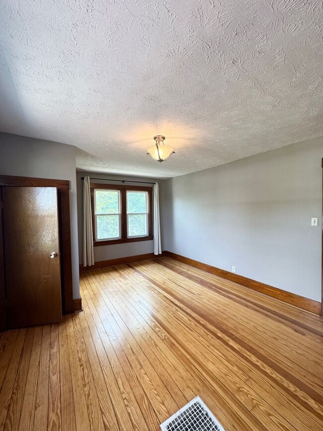 Building Photo - 3403 Arbor St