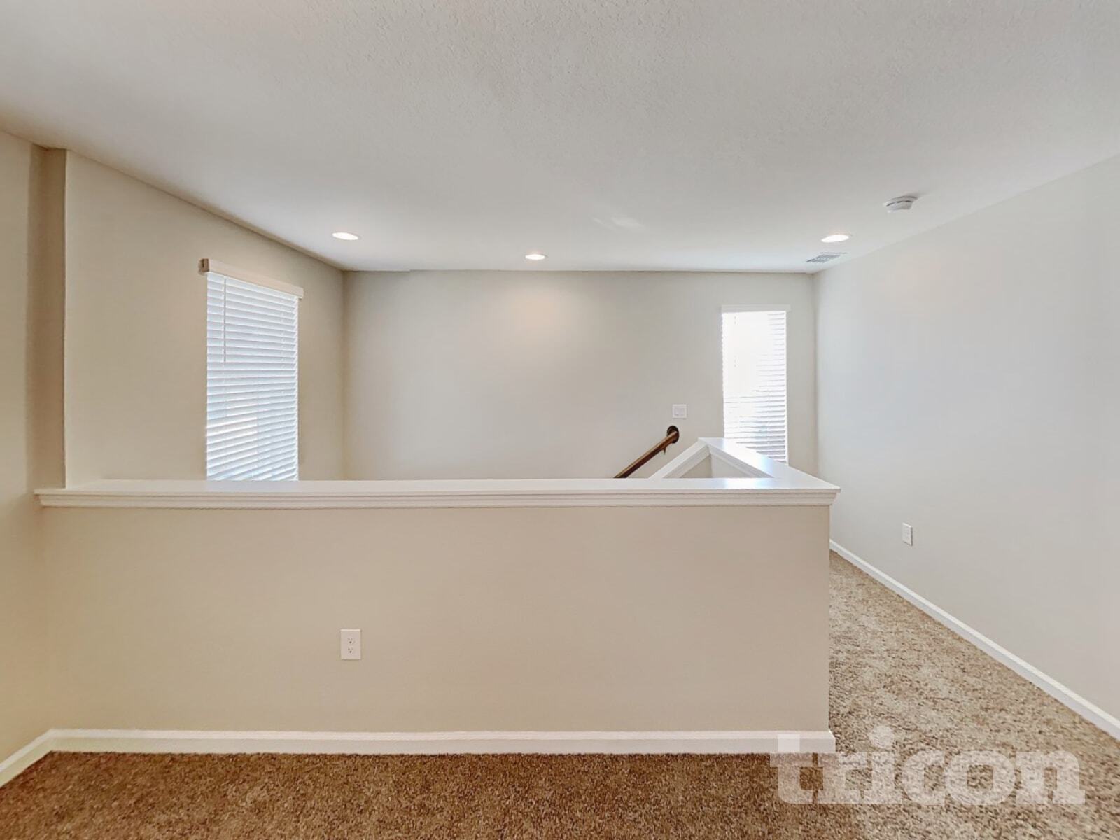 Building Photo - 2038 Sloans Outlook Dr