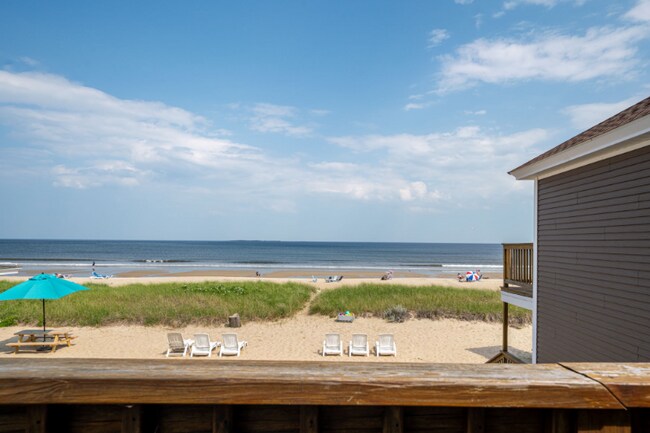 Building Photo - 2 Traynor St