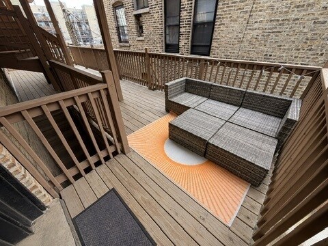 Building Photo - 2638 N Clark St