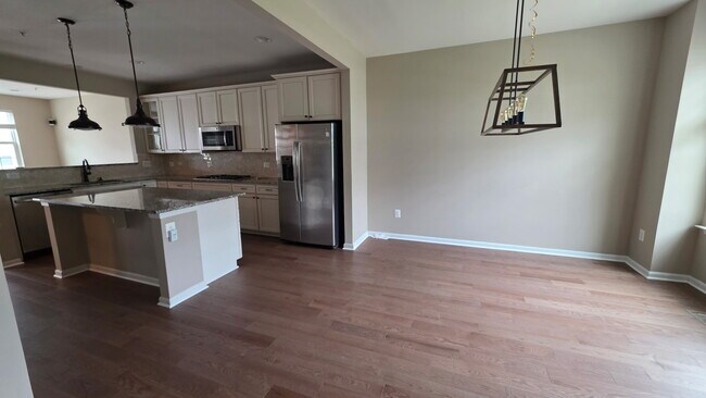 Building Photo - 1120 Bayberry Lane
