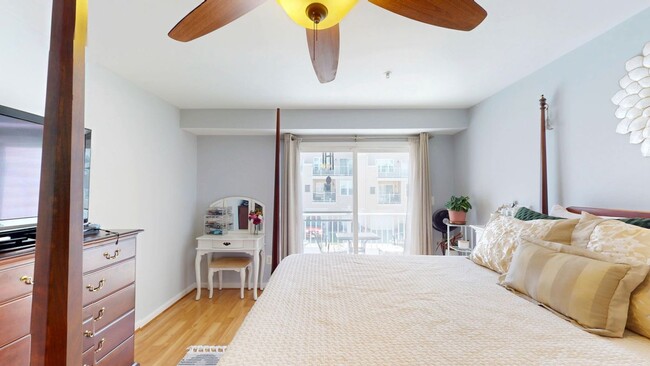 Building Photo - 42252 Black Rock Terrace