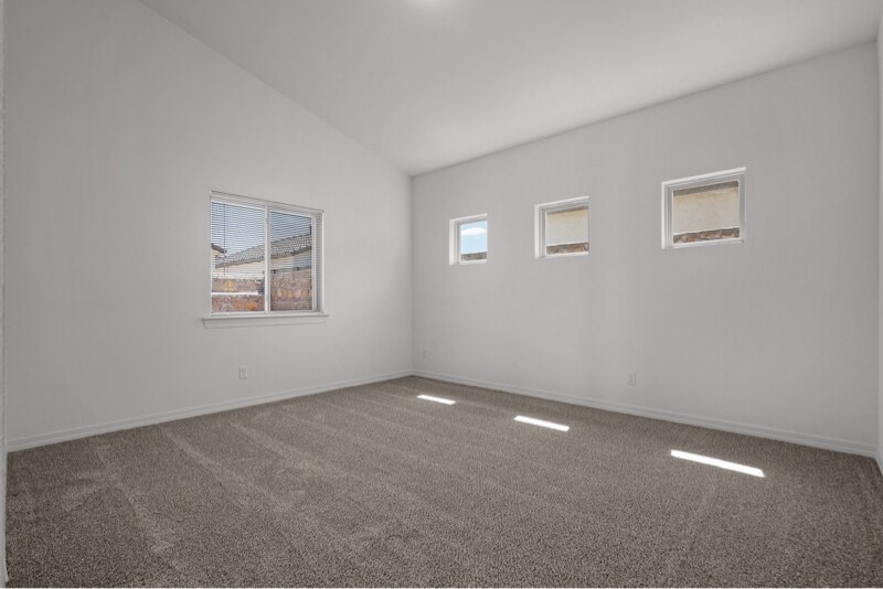 Building Photo - 12832 Linstead Ave