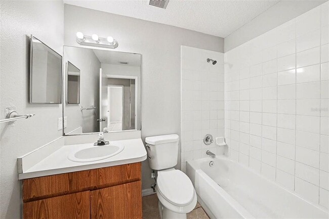 Building Photo - 3605 Temple St