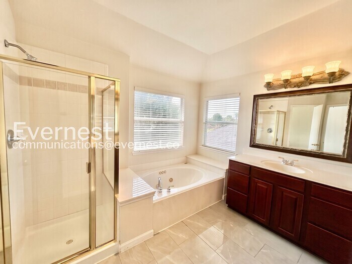 Building Photo - 6458 Riverside Dr